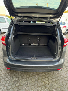 Ford-C-MAX-3