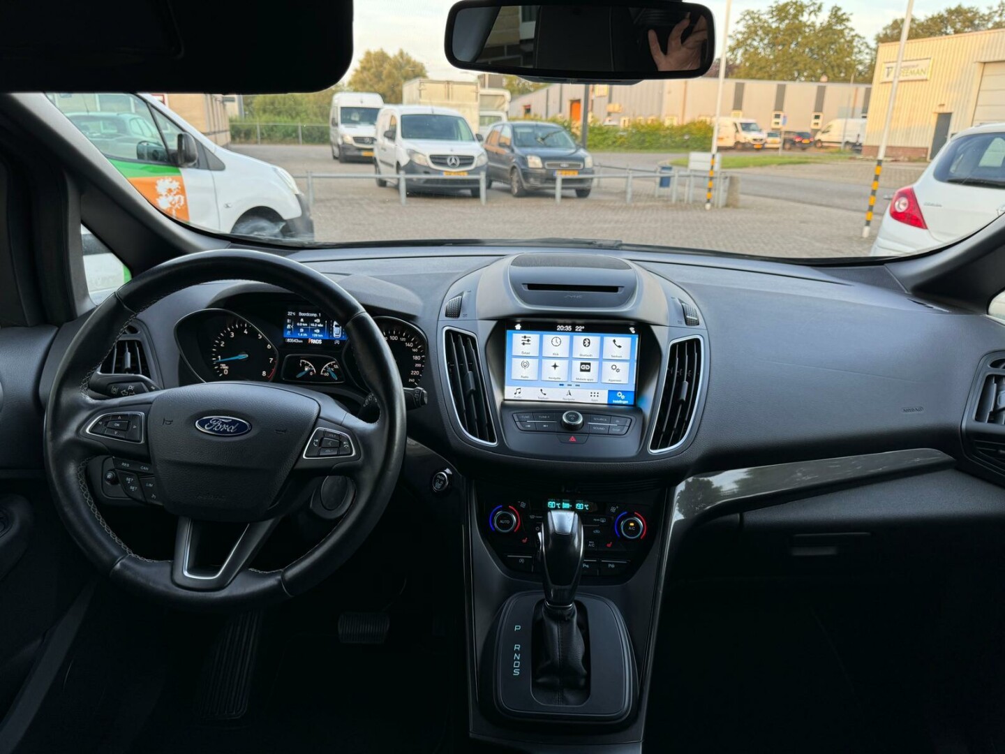 Ford-C-MAX-6